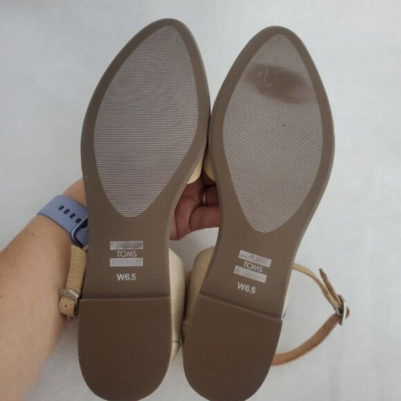 TOMS Julie Ankle Strap Flat - Picture 5 of 9